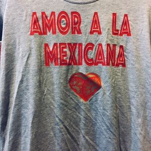 Amor a la mexicana boutique tee